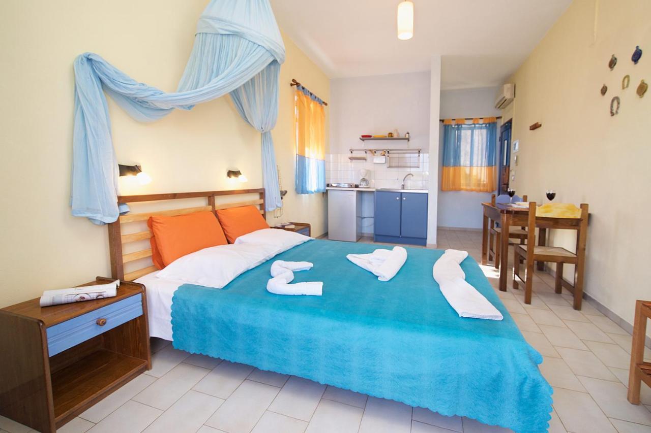 Kalypso Studios & Apartments Karavomylos Eksteriør billede