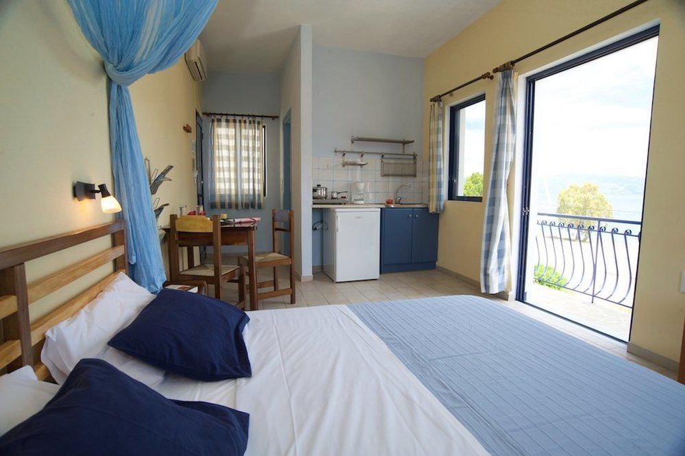 Kalypso Studios & Apartments Karavomylos Eksteriør billede